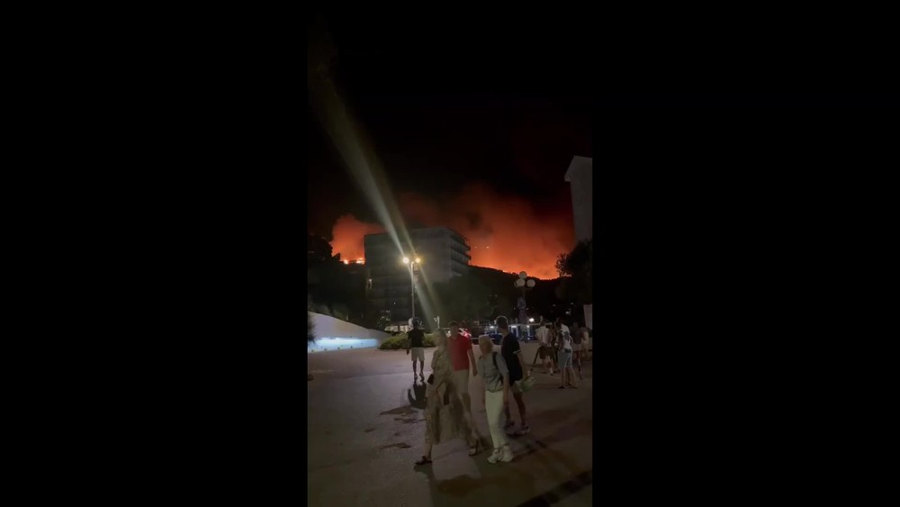 [multi] Tučepi požiar  13458