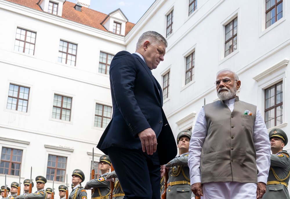 Robert Fico a Nárendr Módí 6