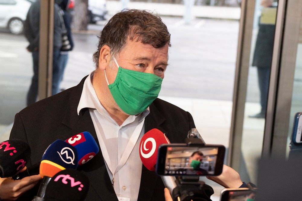 20201125_krizstab13743410