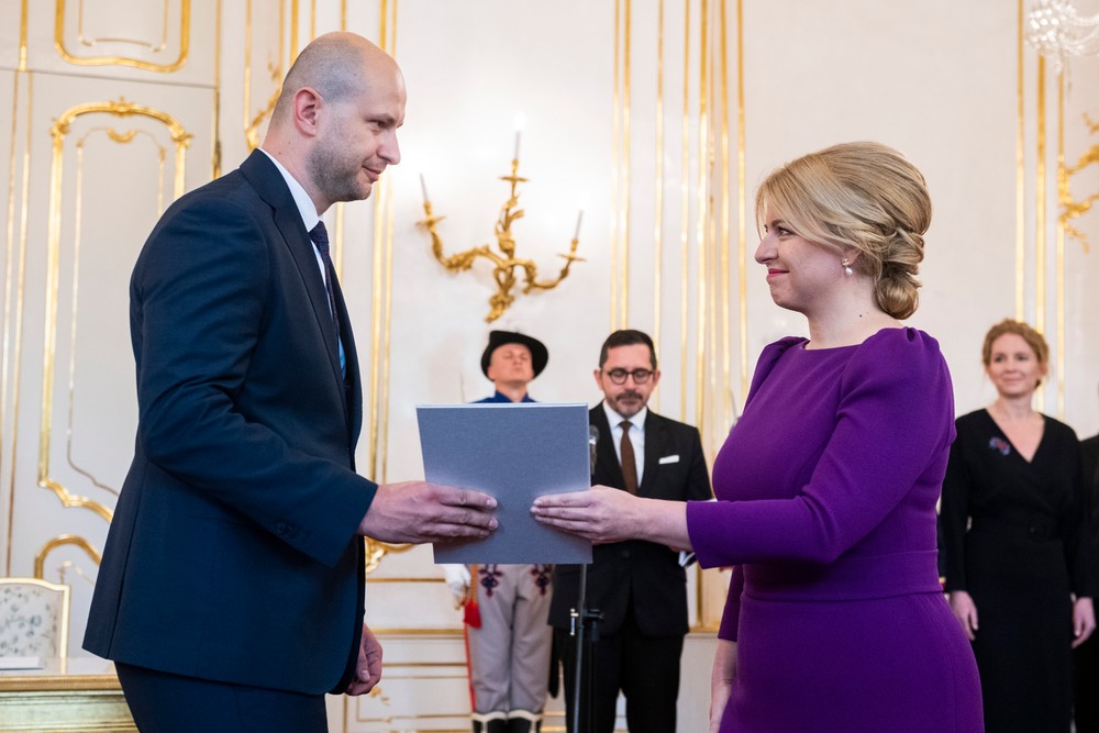 20231505_nova_vlada_prezidentka_31958538