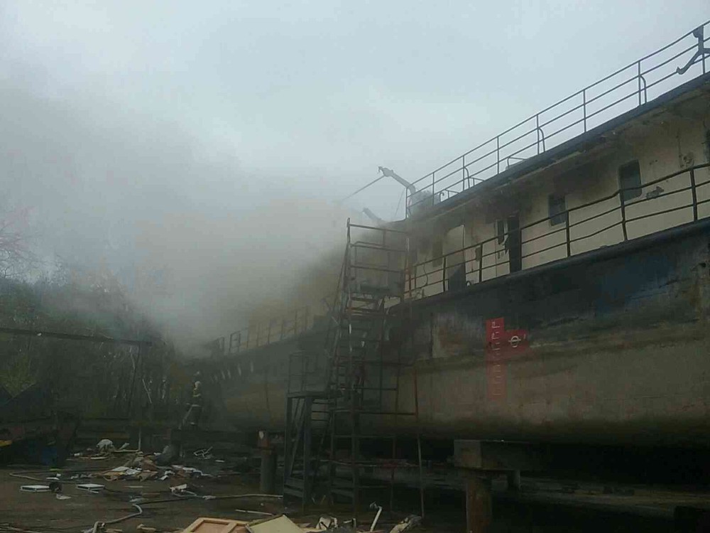 požiar lode v lodenici vo Vlčom hrdle