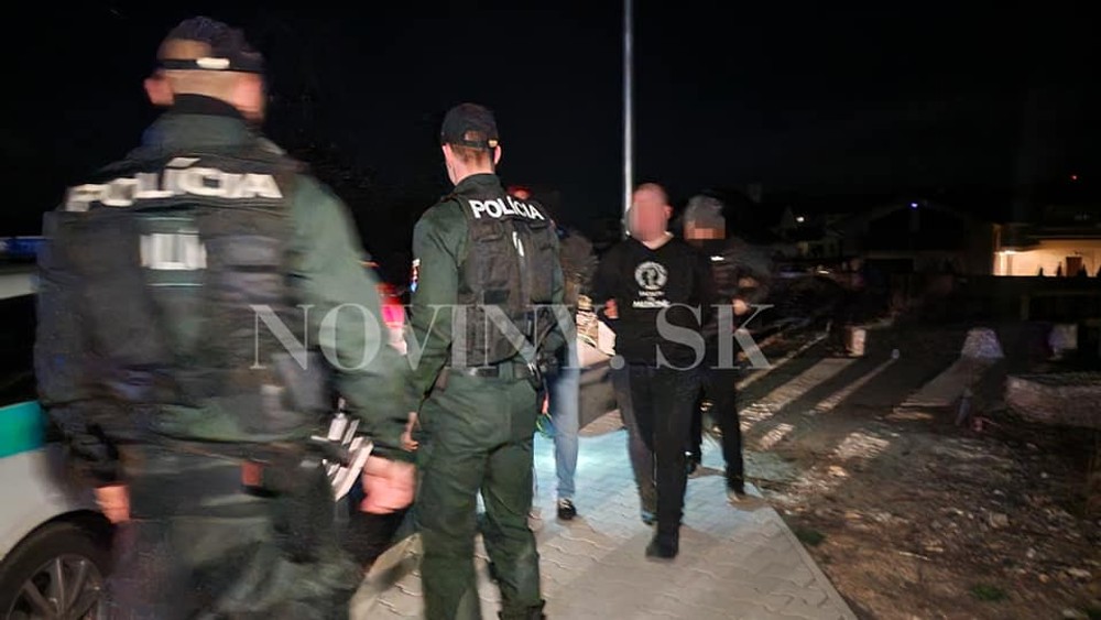 Mladík bodol dievča nožom