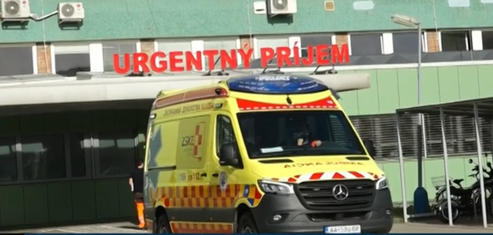 nemocnica pád pod vlak