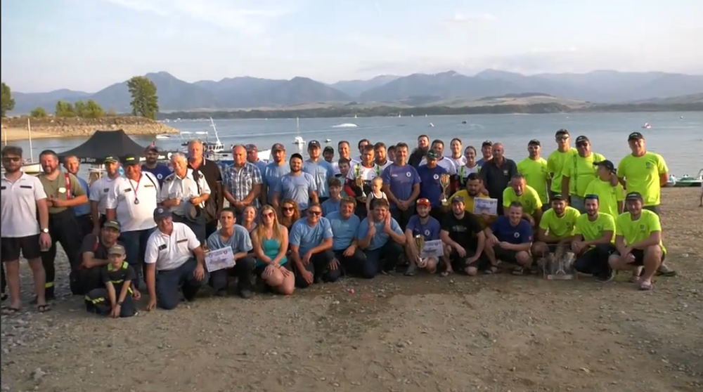 Dobrovoľní hasiči ukončili leto netradičnou súťažou 