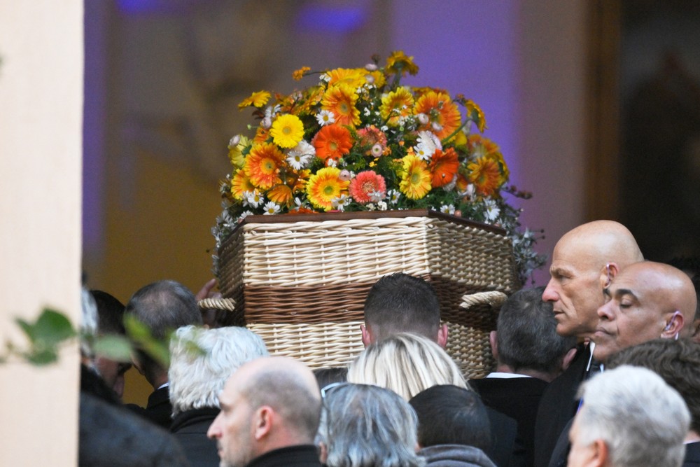 France_Bardot_Funeral962660