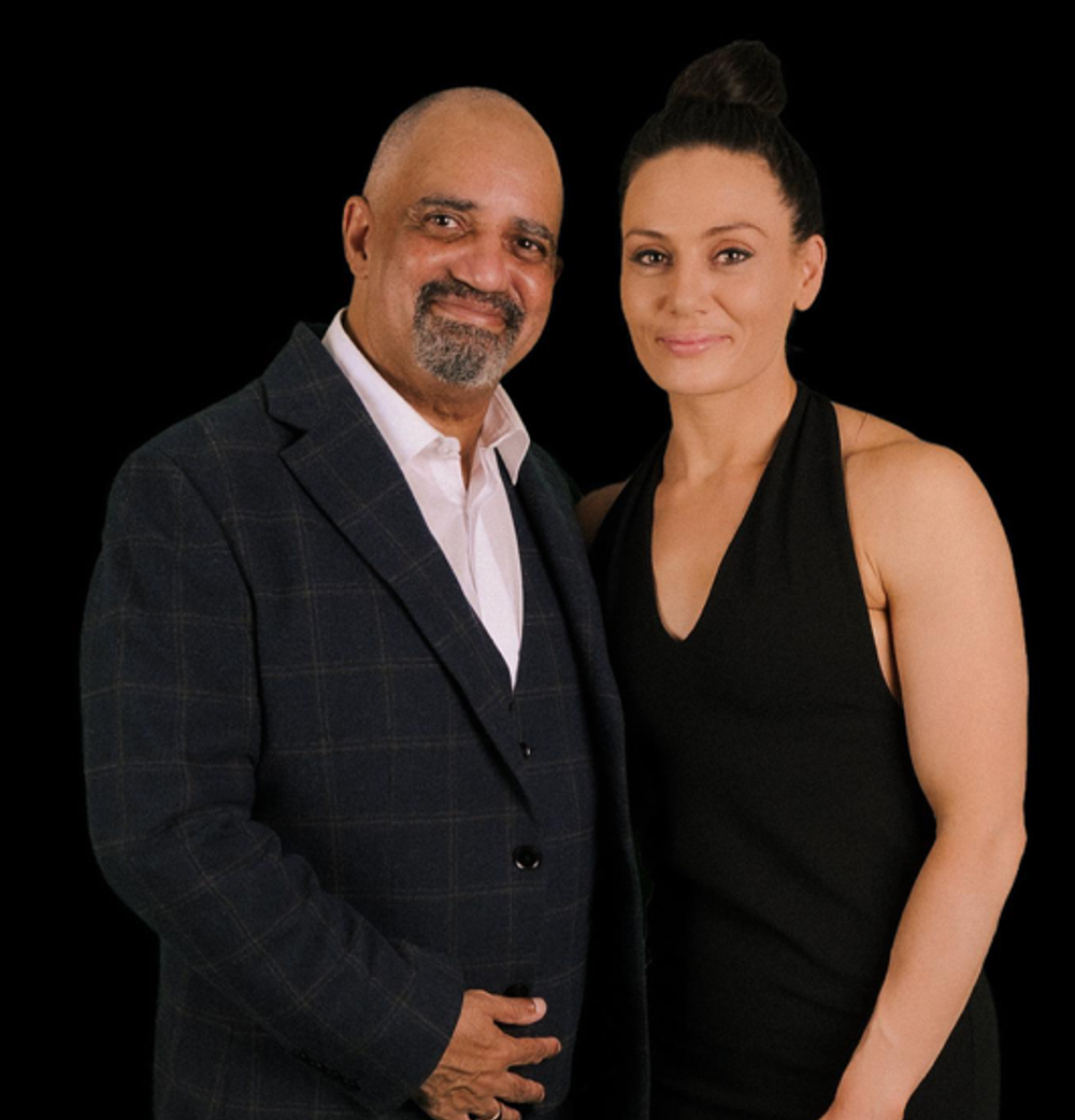 Zara Phythian a Victor Marke