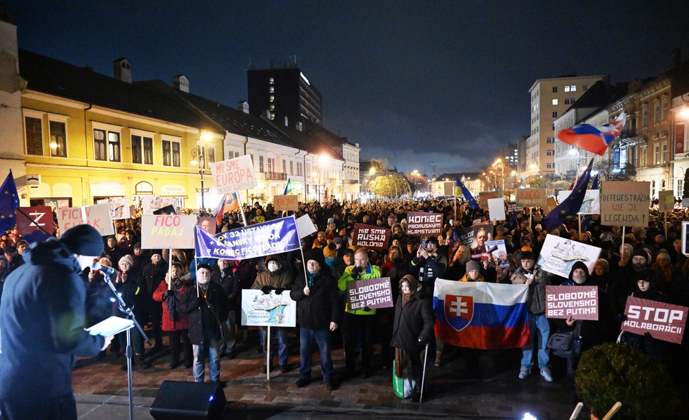 protest04_10_1_2025099886