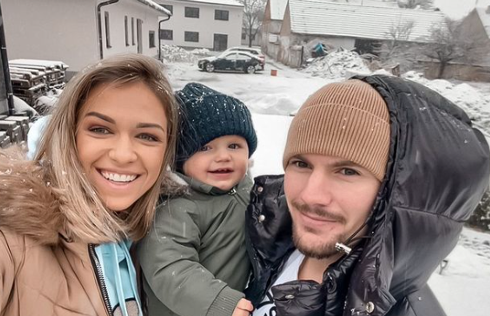 Lucie Holíková s rodinou