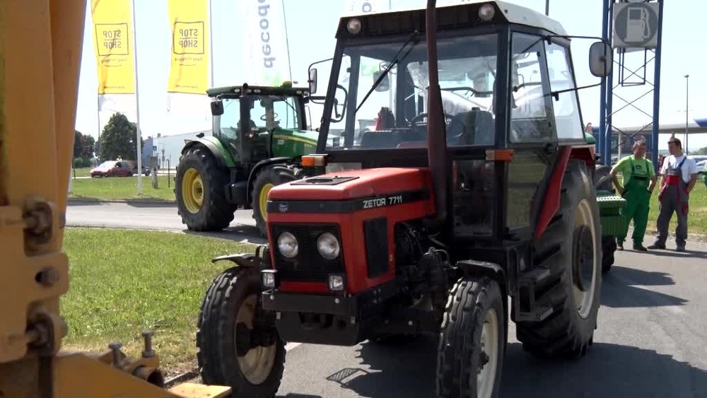Protest farmárov východ10655