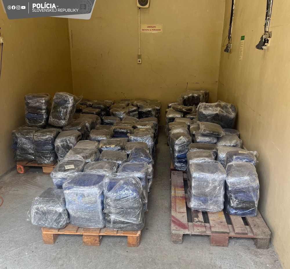 Zásielka pervitínu