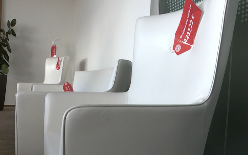 Sedačka z ministerstva investícií, regionálneho rozvoja a informatizácie 2