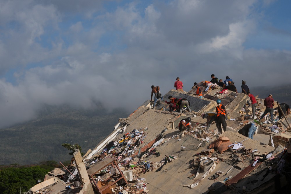 APTOPIX_Venezuela_Earthquake475335