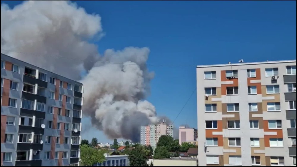 [multi] Požiar Bratislava full 501