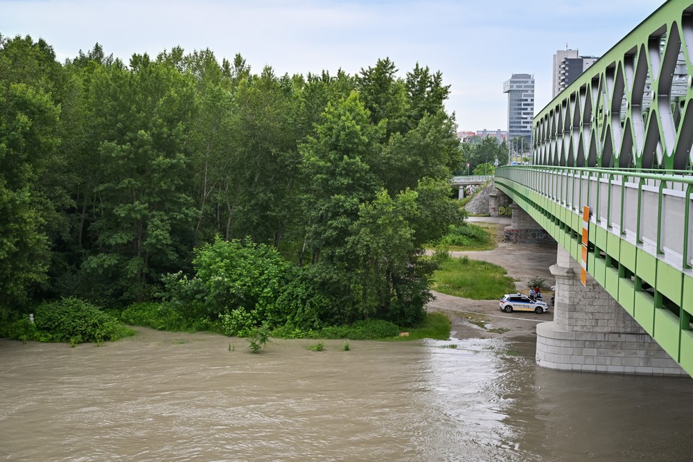 06062024_zvysena_hladina_dunaj_11048427