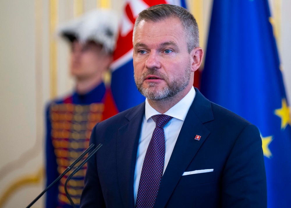 Peter Pellegrini pri odovzdávaní poverovacích listín