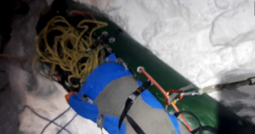 Pád lavíny vo Vysokých Tatrách zapríčinil smrť dvoch ľudí