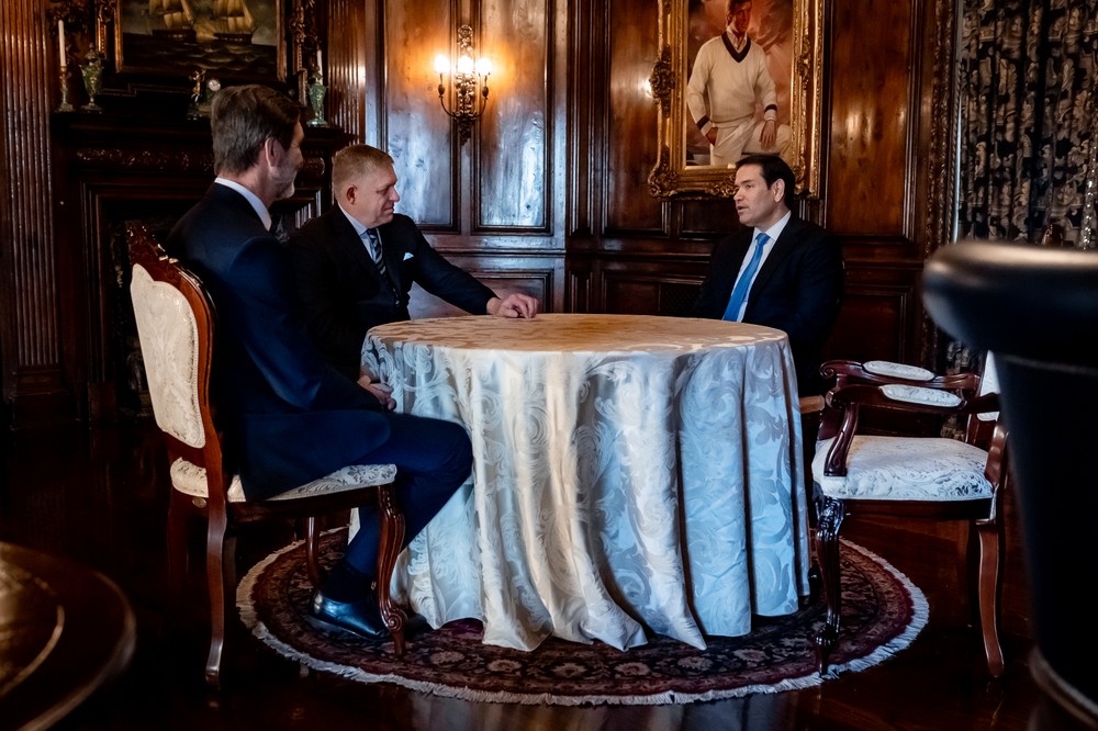 Donald Trump a Robert Fico stretnutie 9