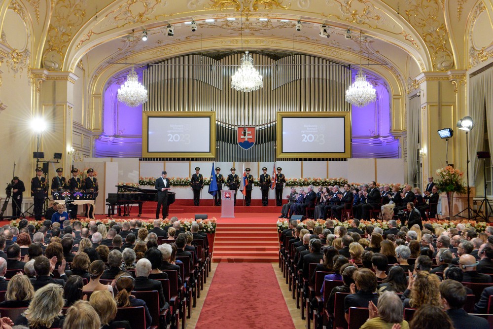 Udeľovanie štátnych vyznamenaní