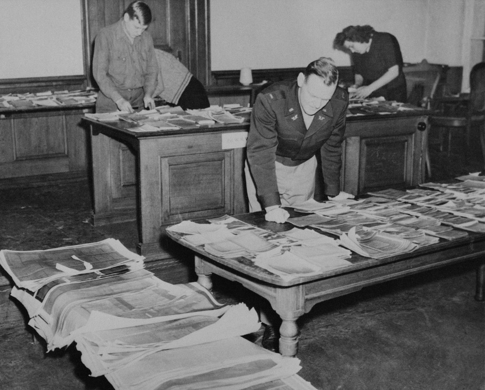 Nuremberg_Trials_Roger_Barrett_29444