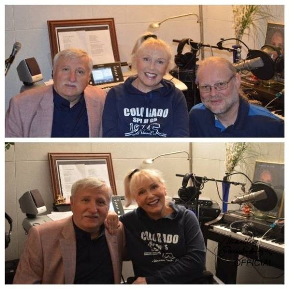 Marika Gombitová v štúdiu s Vašom Patejdlom a Kamilom Peterajom