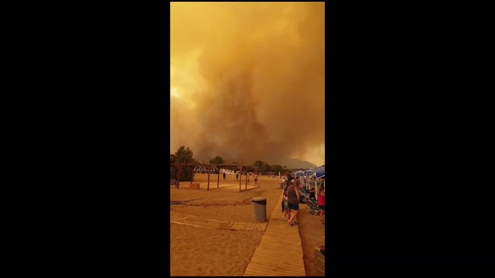 [multi] Požiar Grécko zábery 3461