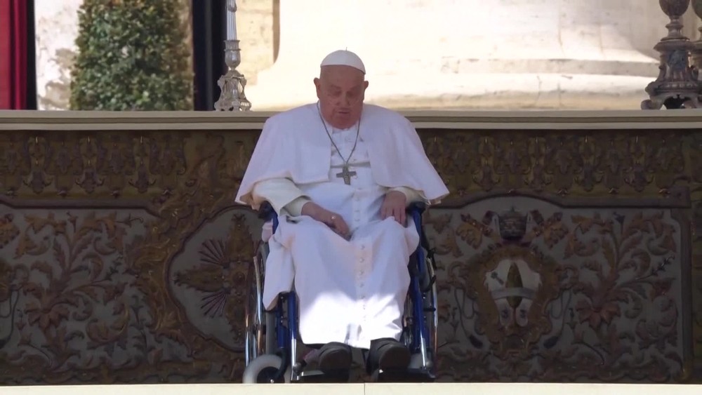 [multi] 040625HED 4937