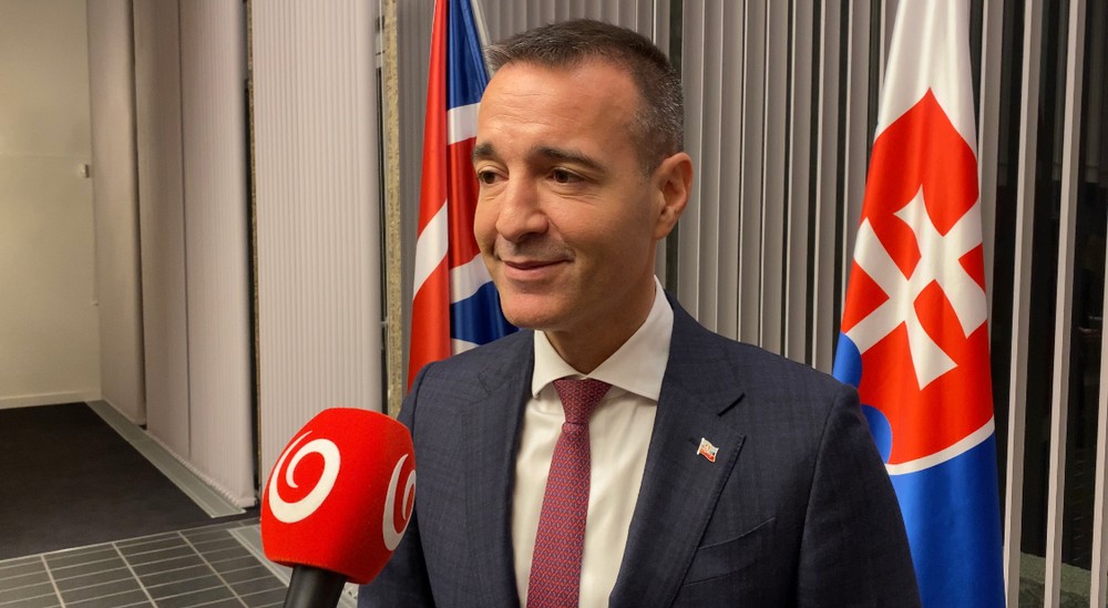 Minister školstva Tomáš Drucker v Británii