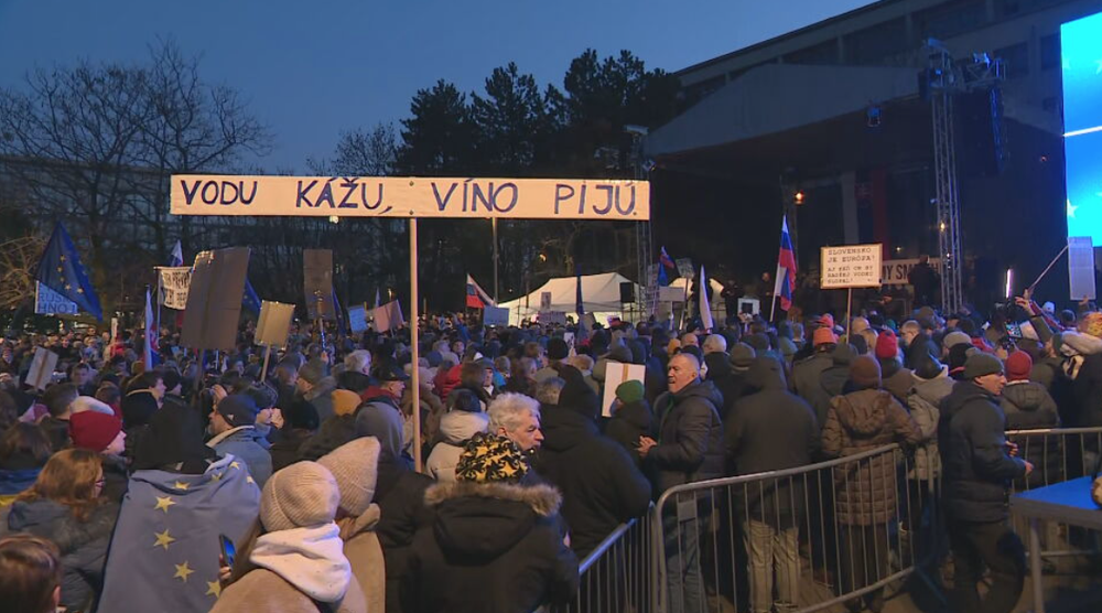 Slovensko je Európa - Bratislava