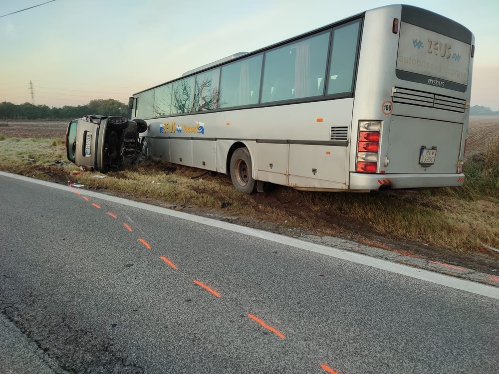 Nehoda medzi Lozornom a Plaveckým Štvrtkom