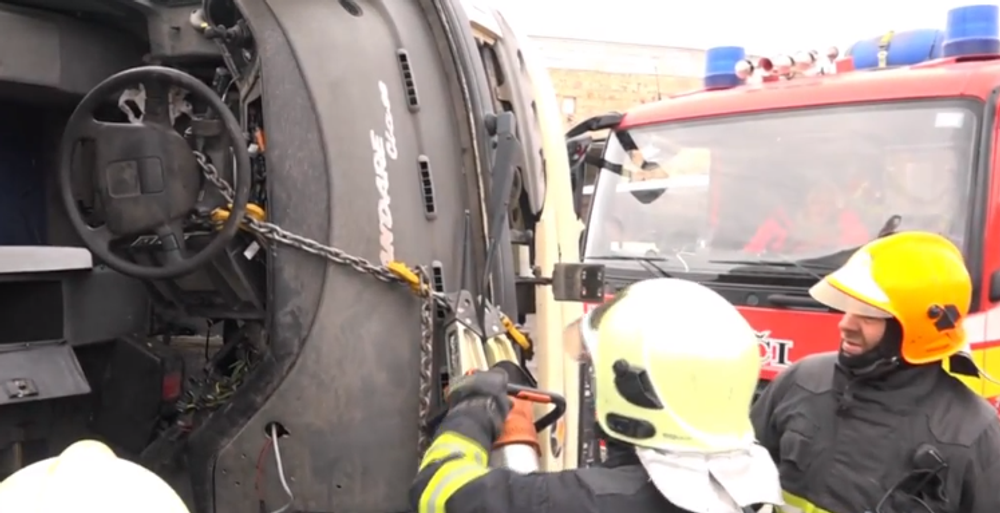 Nácvik záchrany z autobusu