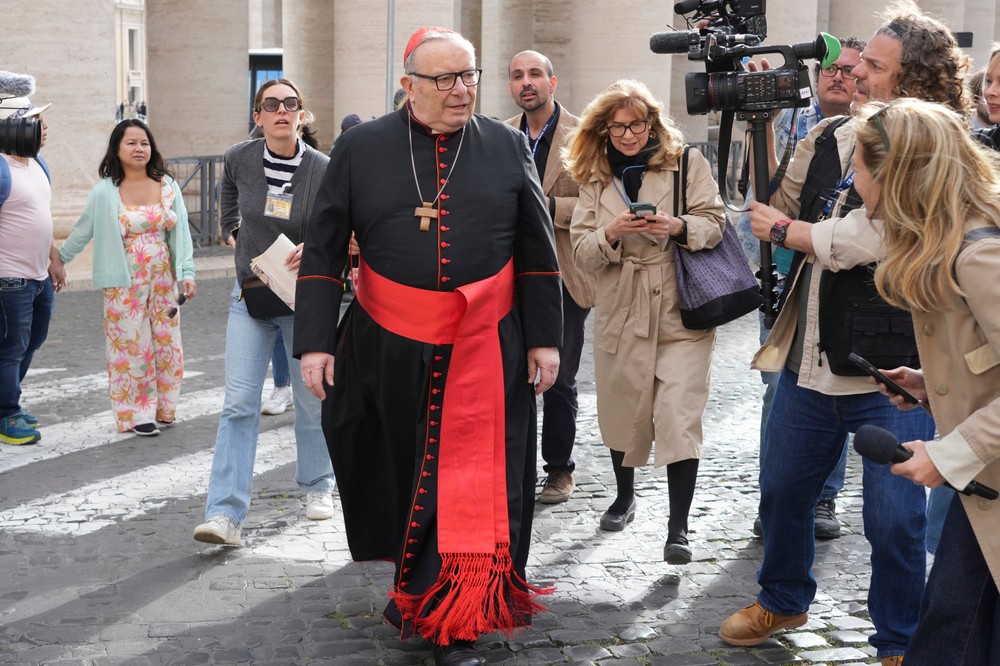 Vatican_Pope311505