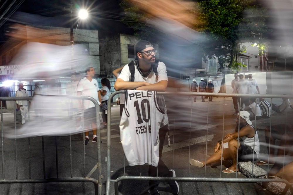 Rozlúčka s brazílskou futbalovou legendou Pelém