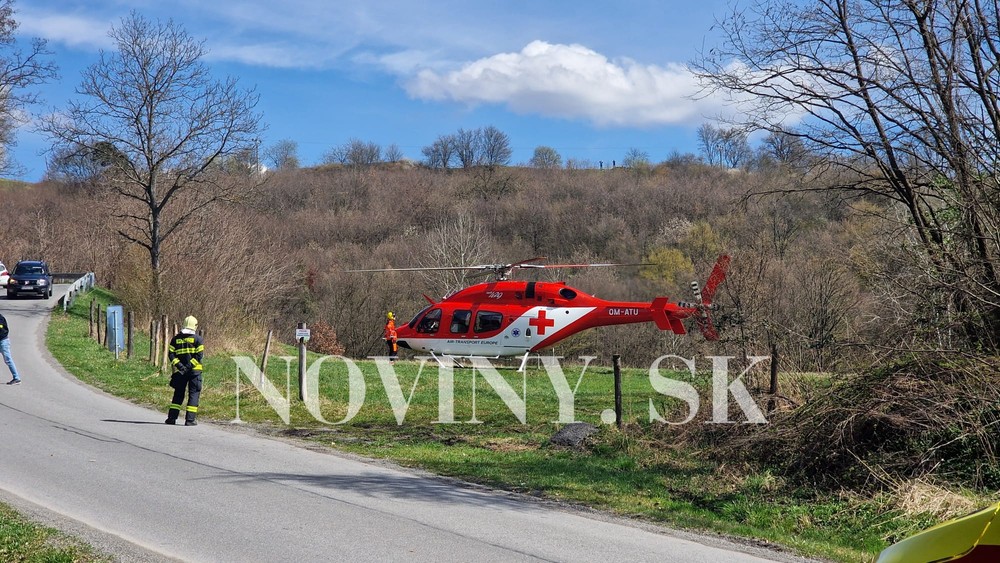 Nehoda taxika a vlaku v Pitelovej