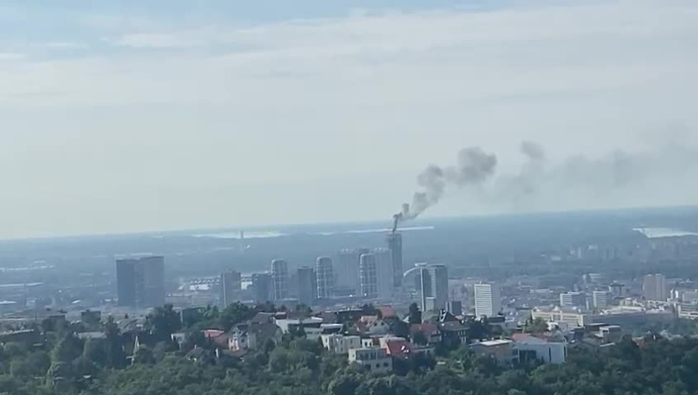 [multi] Požiar eurovea 311