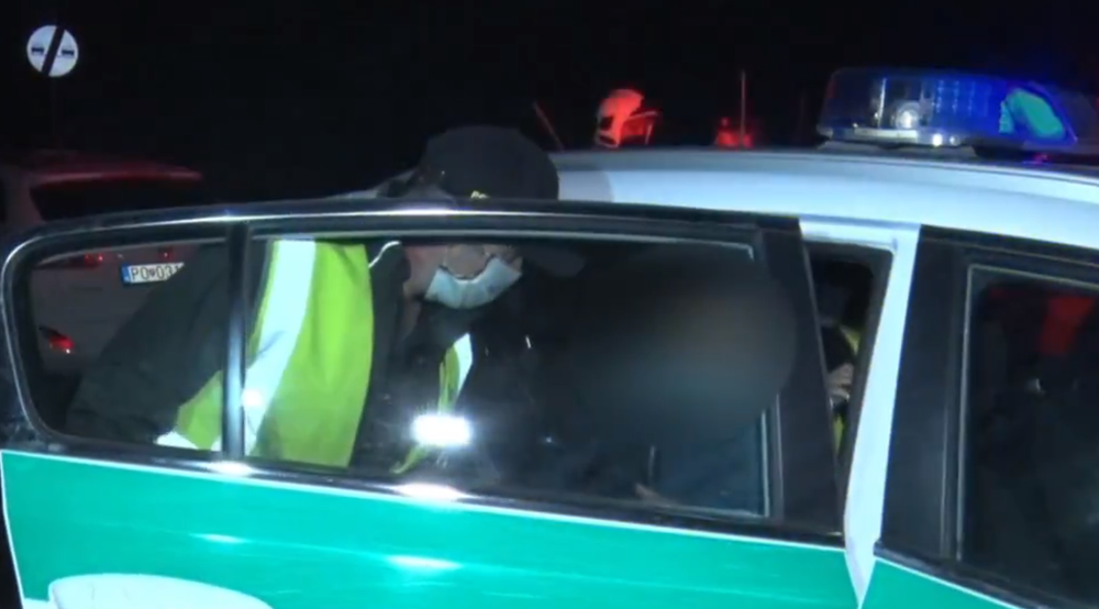 "Trochu" si vypil a skončil s autom na boku 