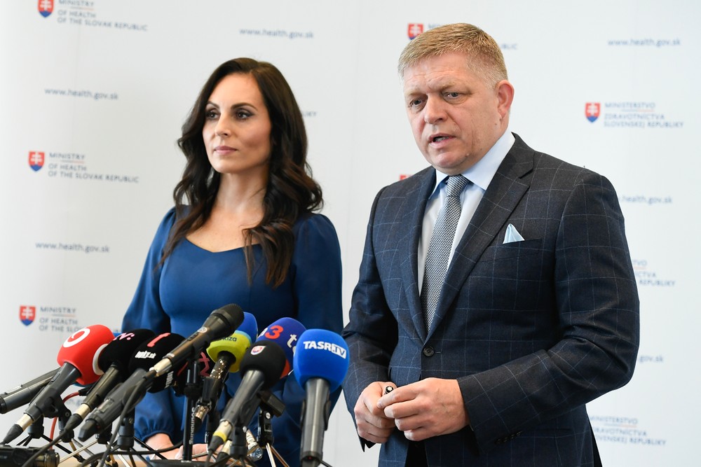 Zuzana Dolinková Robert Fico (2)