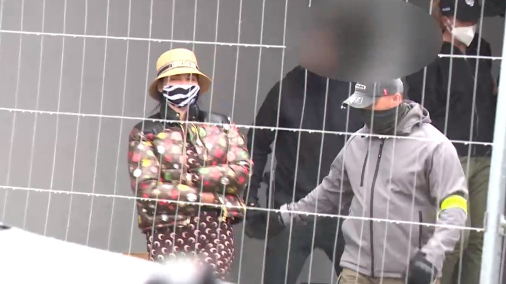 Plačkovú zadržali v jej novom dome.