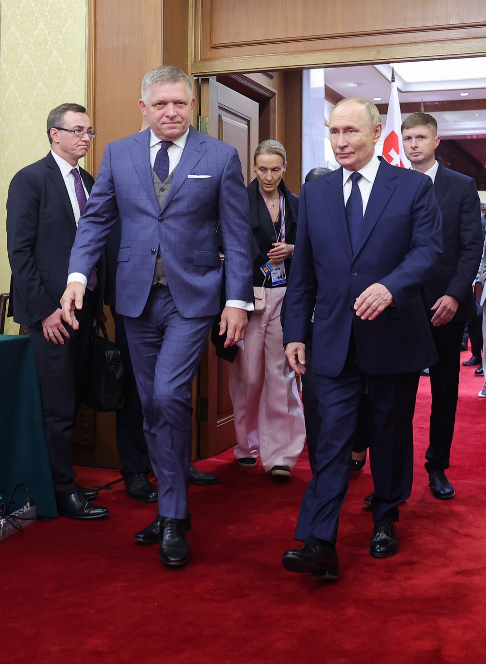 China_Russia_Slovakia632975