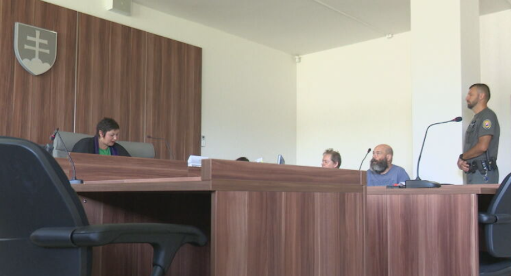 súd prenasledovanie