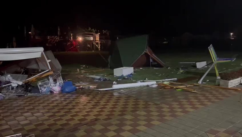 [multi] kúpalisko Podhájska po búrke 1351