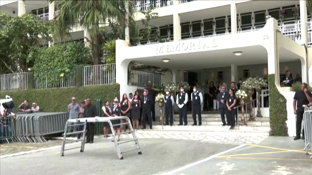 Vertikálny cintorín