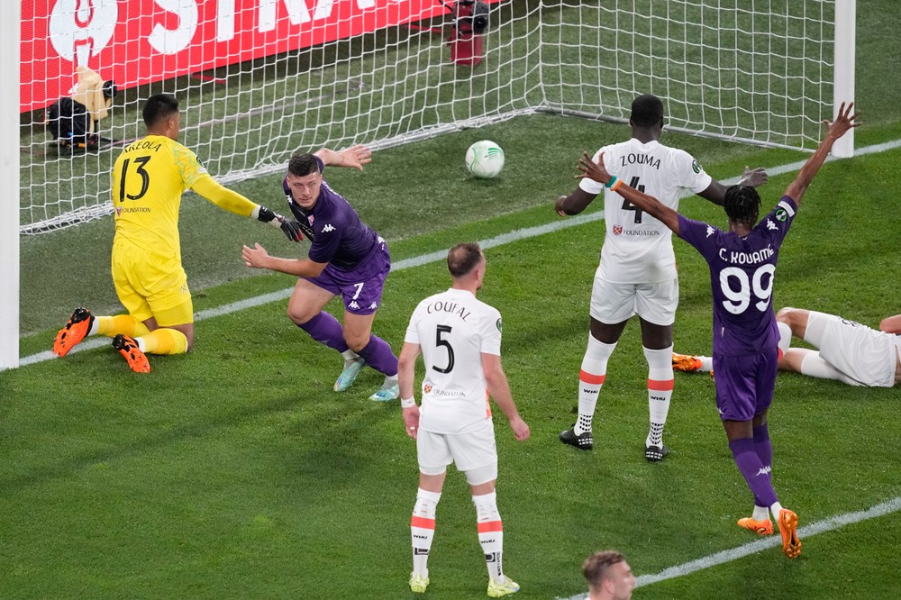 Fiorentina - West Ham, Finále EKL