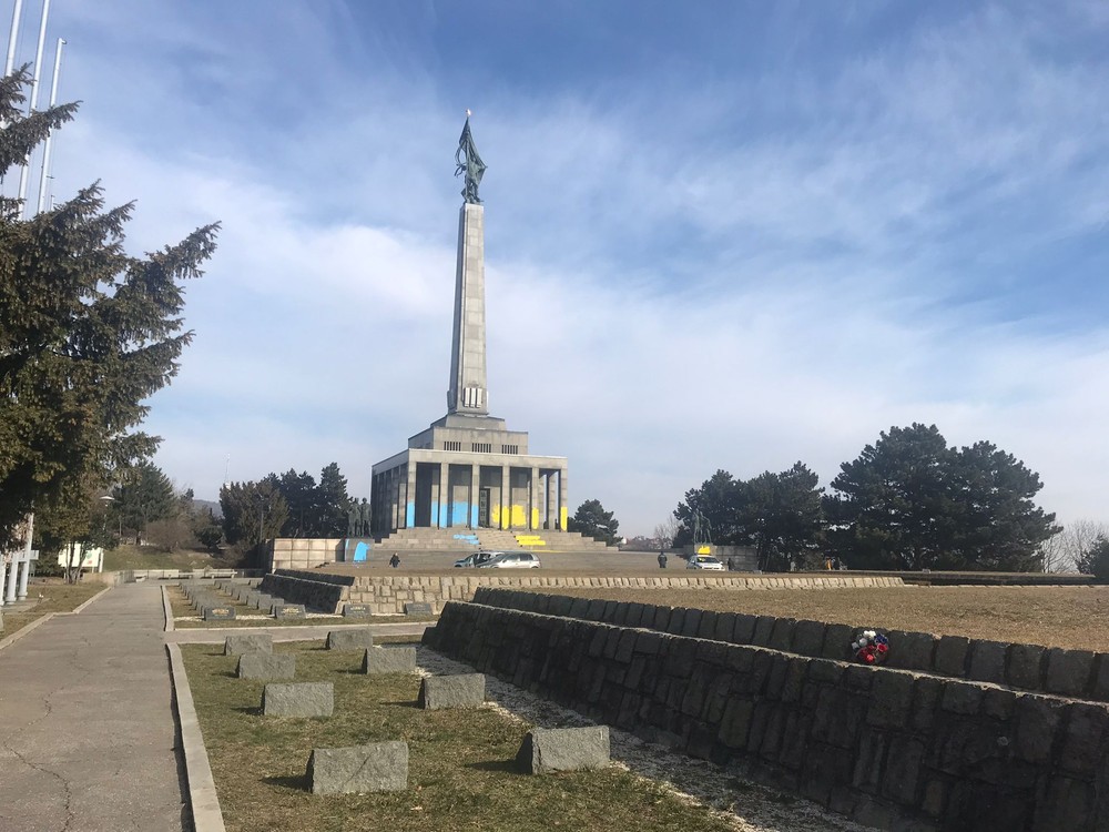 Pomaľovaný Slavín