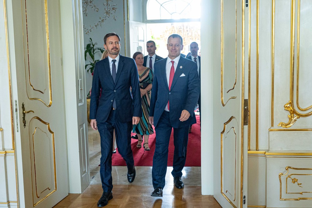 Stretnutie troch ústavných činiteľov