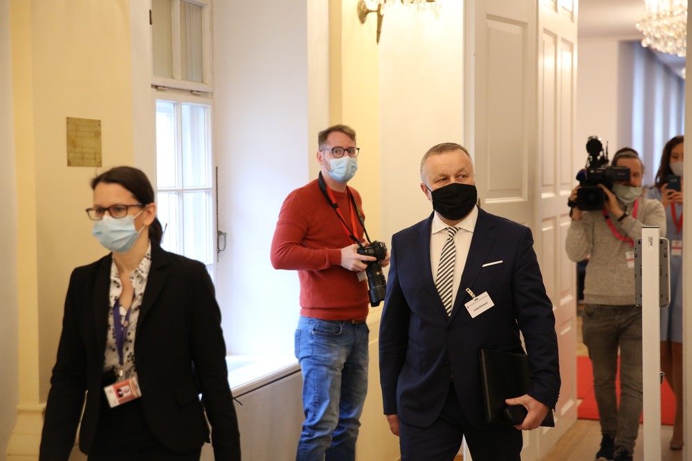 Druhý deň vypočúvania kandidátov na šéfa generálnej prokuratúry