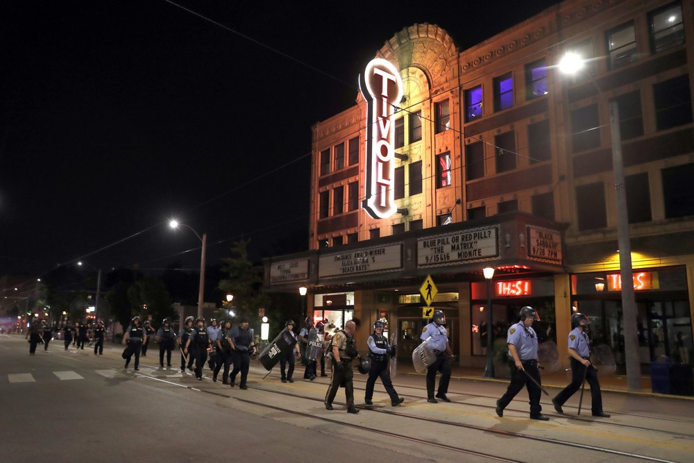 Násilné protesty v americkom St. Louis 