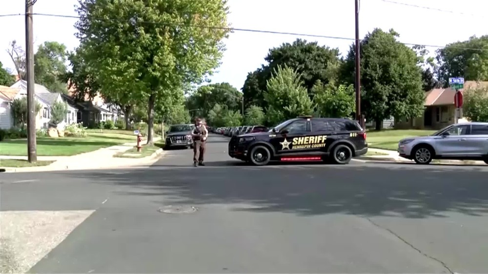 [multi] Streľba v Minnesote 8282