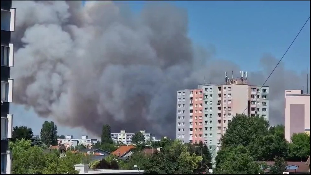 [multi] Požiar Bratislava full 502