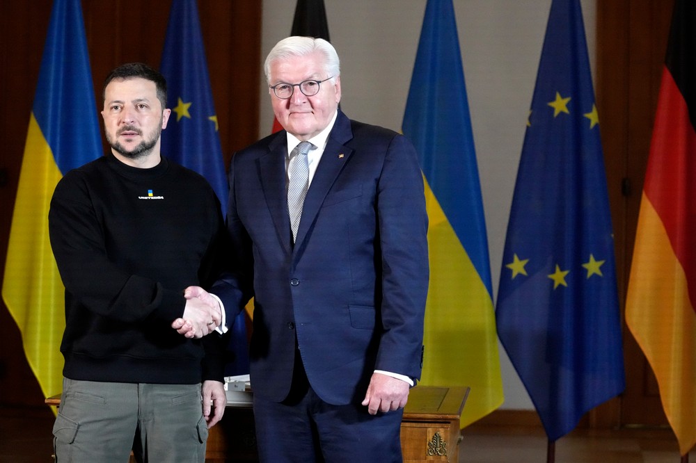 Germany_Russia_Ukraine_War354778958243