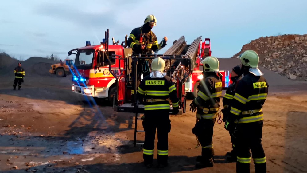 [multi] Zachrana kozy 2460